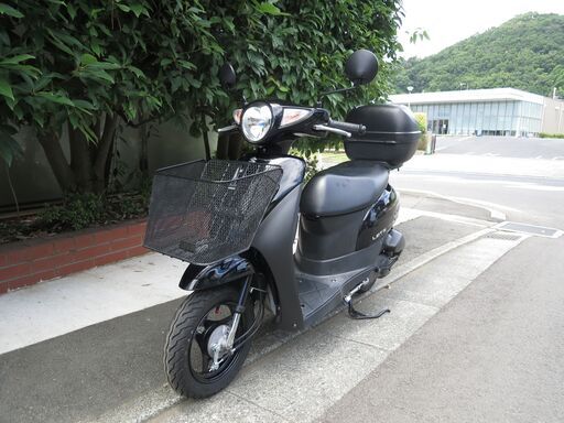 スズキ　レッツ(インジェクション)　中古実動美車　バッテリー新品交換済み　オイル交換済み　タイヤ前後バリ山　ナンバー登録書類有