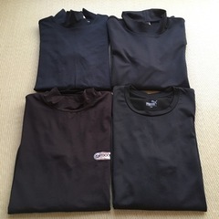 黒　アンダーシャツ  長袖　４枚セット