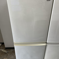 SHARP　2ドア冷蔵庫　どっちもドア　136L　　2017年製...