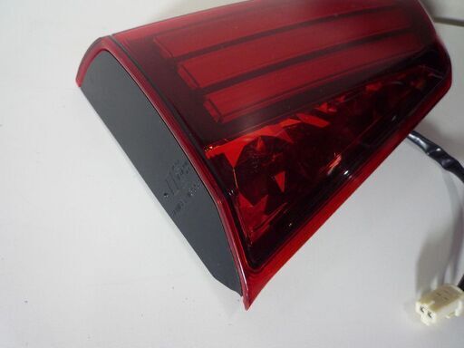 ジャンク品 点灯未確認 三菱 アウトランダー テールランプ STANLEY 