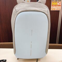 ボビー　リュック　XDDESIGN 水色