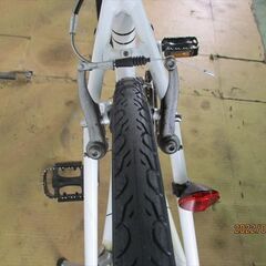 C109★23800円スタート★整備済み スポーツ中古自転車 【クロスバイク　GIANT　エスケープR3　白　42ｃｍ】