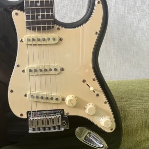 Fender Squier ストラト Stratocaster ラージヘッド Standard Fender Squier ストラト Stratocaster ラージヘッド Standard