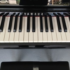 九州エリア配送可能！e18 YAMAHA Clavinova CLP-685PE 2019年製　電子ピアノ　ヤマハ　クラビノーバ