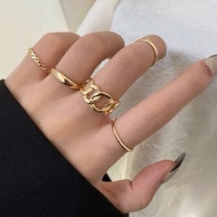 【新品】ゴールド 5個セット ファランジリング　ゴールドアクセサリー