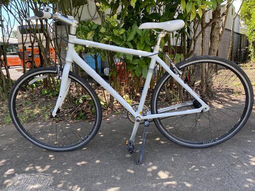 クロスバイク GIANT ESCAPE Ri5 内装5段変速 Mサイズ ホワイト