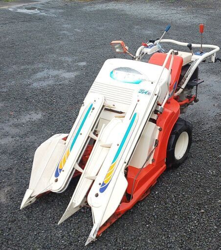 鹿児島発　クボタ　2条刈りバインダーRE55