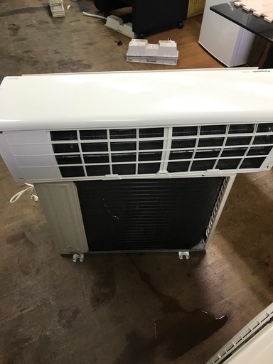 2018 Panasonic 8-10畳- 無料の基本的なエアコンのインストール