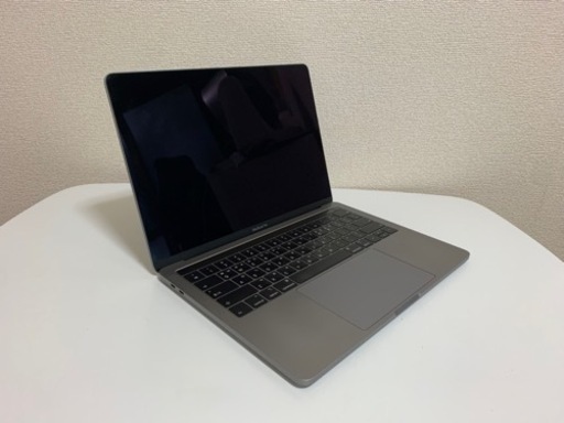 Macbook(2019年、13inch／ハングルキーボード)