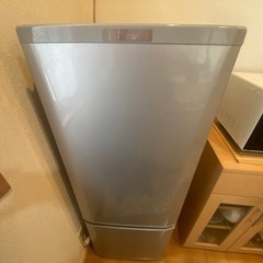 2016年製　三菱ノンフロン冷蔵冷凍庫