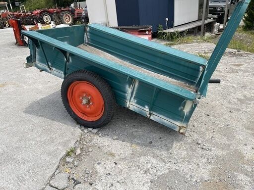 中古　トラクター用トレーラー