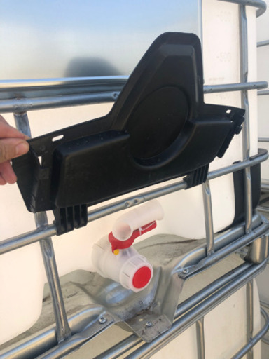 タンクパレット 引き取り続ける 配送は相談お願いします