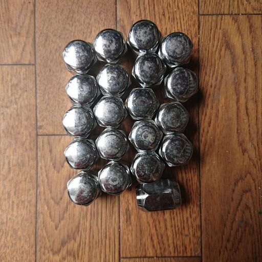 タイヤ、ホイール 終了しました！ホイール、ナット付き冬タイヤ4本