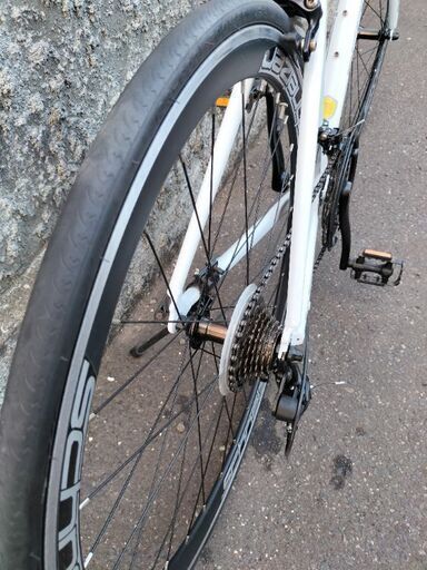 売約済みです。【札幌市内配達無料】【防犯登録料込】中古車 ロード