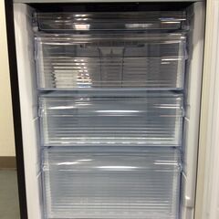 8/1受渡済)YJT4942【SHARP/シャープ 2ドア冷蔵庫】美品 2018年製 SJ-