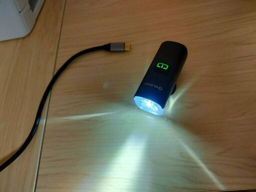 GIANT クロスバイク ショップ 新品購入半年使用 (ひたちなか市→直  