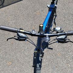 GIANT クロスバイク 新品購入半年使用 (ひたちなか市→直受け取り限定）