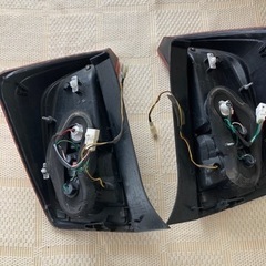 クリスタルアイ　プリウス