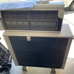 値下げ⭐︎HITACHI 5.6kwエアコン RAS-V56H2 2018年製