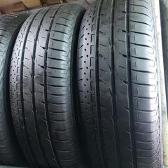 ?195/65R15⭐工賃込み！ノア、ヴォクシー、エスクァイア、セレナ等に 