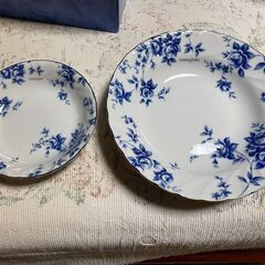 YUMI KATSURA Plate Set 桂由美 お皿セット...