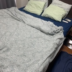 【8/3まで】IKEA クイーンサイズベッド※サイズ注意