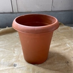 【無料】228 プラスチック製 植木鉢