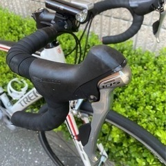 TREK トレック1.1 ロードバイク　アルミ　自転車売ります