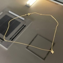 【超美品‼️】シエナ 天然ダイヤモンド9石(0.1カラット) K18 イエローゴールド レディースネックレス