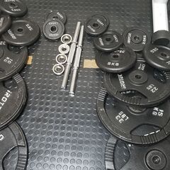 ベンチプレス　スクワットラック　バー＋プレート140kgセット＋その他（引取限定）【引き渡し先決定】