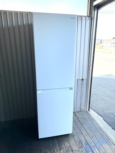 【早い者勝ち！】美品！2021年製 アイリスオーヤマ 大型冷蔵庫 274L IRSN-27A
