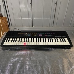 CASIO 電子ピアノ CTK-520L 