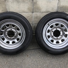 ハイエース215/60R16タイヤ付きホイール4本セット