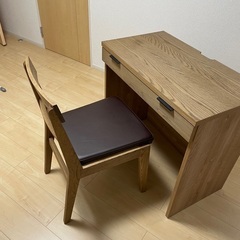 unico テーブル　椅子
