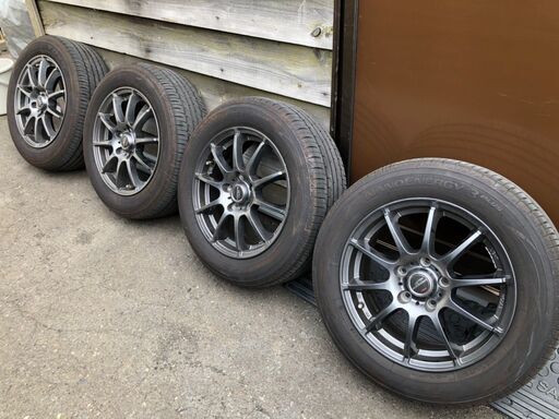 成約、終了します】205/60R16 アルミホイル付 ヴォクシー外し・適合 