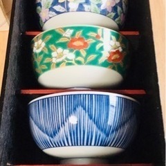 【ネット決済】新品 お茶碗 5個セット 花柄 陶器市