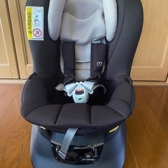 エールべべチャイルドシート　2016年度製　新生児　シートベルト装置