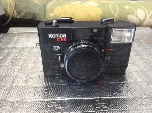 ImagingPixel: Konica C35 EF 35mm Zone Focus Film Camera Konica C35EF 2