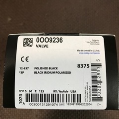 オークリー　サングラス　新品未使用