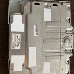 トヨタ純正　11型後席ディスプレイ