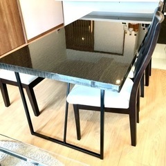 ダイニングテーブルセット（テーブル + 椅子のセット）　6〜8名用