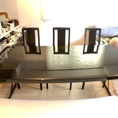 ダイニングテーブルセット（テーブル + 椅子のセット）　6〜8名用