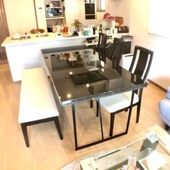 ダイニングテーブルセット（テーブル + 椅子のセット）　6〜8名用