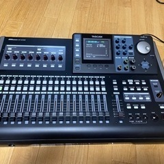 TASCAM マルチトラックレコーダー DIGITAL PORT...