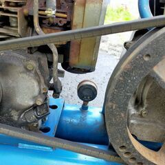 IWATA 岩田 エンジンエアコンプレッサー 2馬力 SUE-152PB　CS-1651P ロビンエンジン EY20D