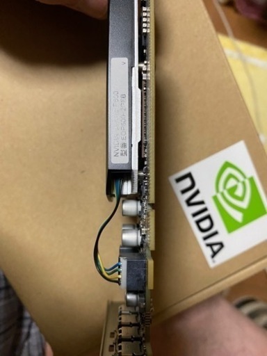 ほぼ新品NVIDIA QUADRO P600 2GB GDDR5 動作確認済