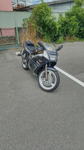 スズキ RGV250  vj21a