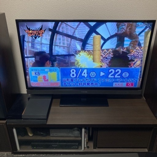 テレビ　TOSHIBA40型　テレビボード