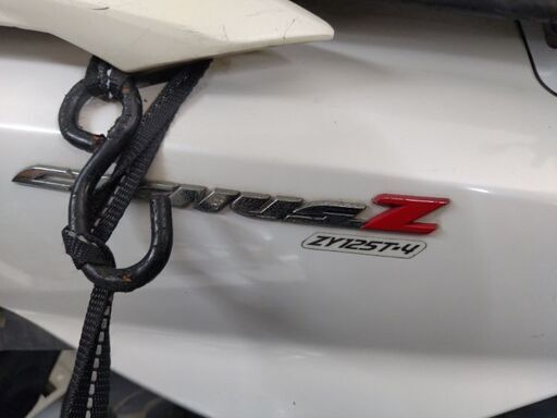 広島発！入荷しました！ヤマハ シグナスZ125 エンジン良好 シート破れ バッテリー交換済み キック、セルにてエンジン始動確認済み吹け上がり良好 エンジンオイル交換済み 現状車 登録書類、鍵オリジナル2本有り、広島市内 別途費用で配達も可能