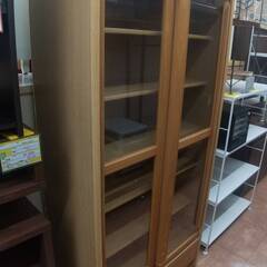 11/5🤩値下げ致しました🤩😁天然木😁本棚 無垢材 キャビネット ラック ガラス扉 フリーラック シェルフ 収納棚